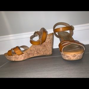 Mini wedges with light brown straps- worn once